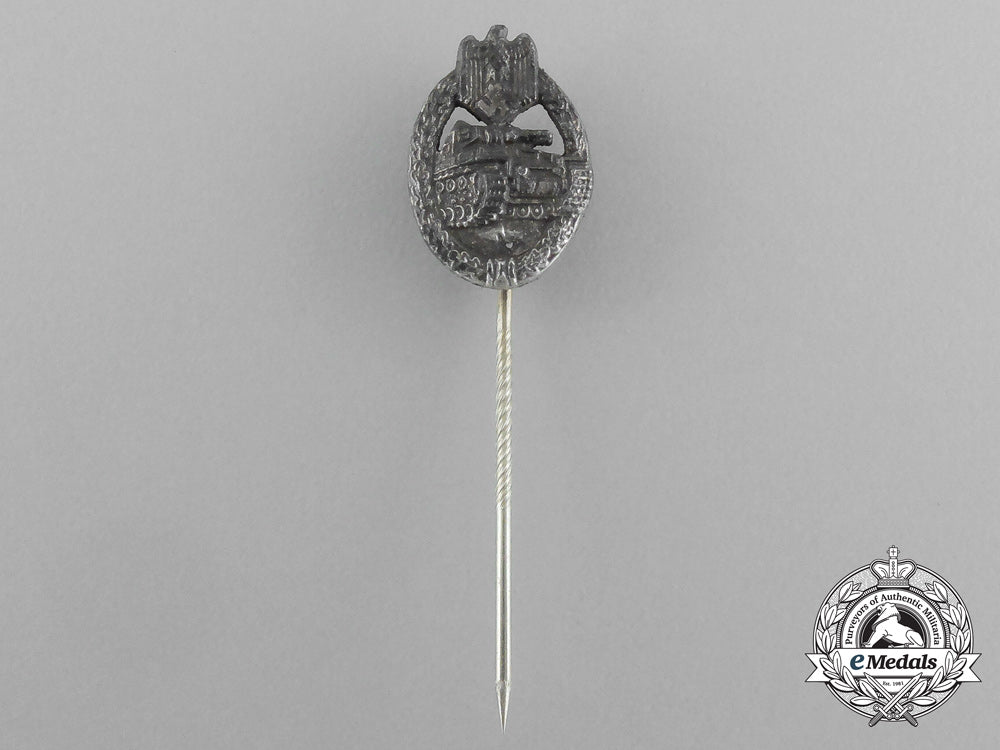 a_second_war_german_silver_grade_tank_badge_miniature_stick_pin_aa_4609