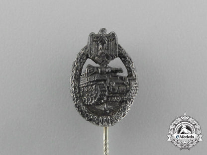 a_second_war_german_silver_grade_tank_badge_miniature_stick_pin_aa_4610