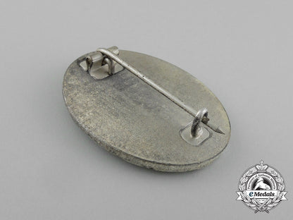 a_second_war_german_silver_grade_wound_badge_by_carl_wild_of_hamburg_aa_4745