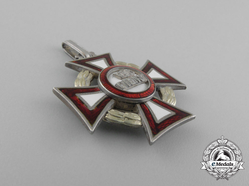 austria,_imperial._a_military_merit_cross,_by_alexander_kochert,_c.1915_aa_5013