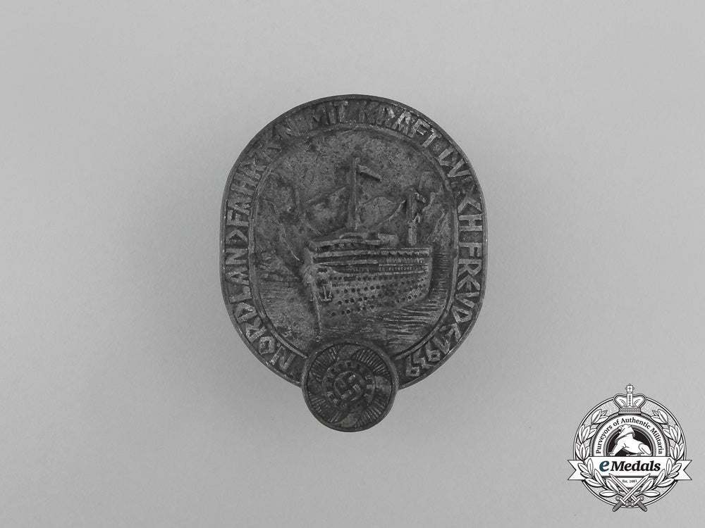 a1939_kdf(_strength_through_joy)_cruising_in_the_north_seas_badge_by_hoffstätter_bonn_aa_5307