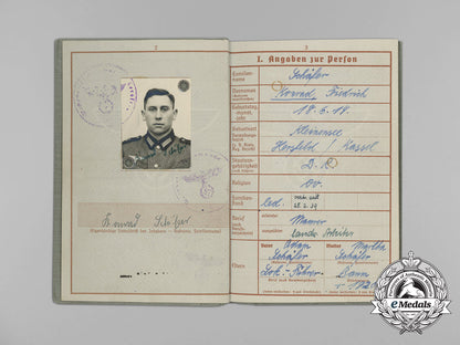 a_wehrpaß_to_obergefreiter_konrad_schäfer;_leningrad_kia_aa_5376