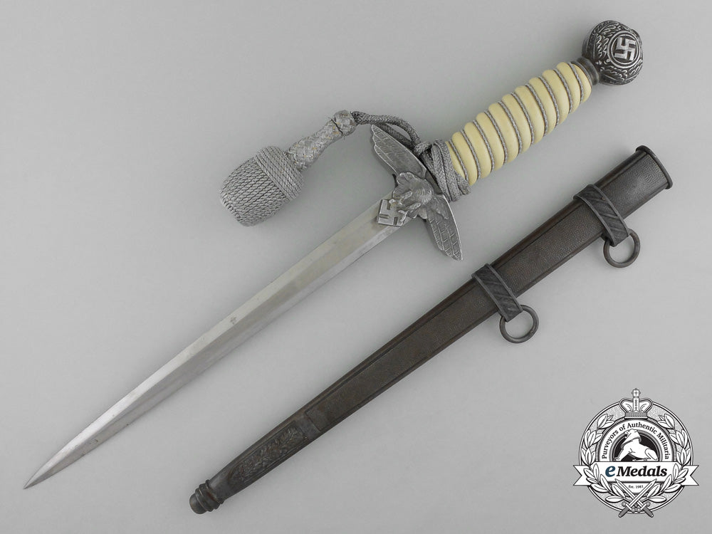 a2_nd_pattern_luftwaffe_dagger_by_e.&_f._horster&_co_gmbh,_solingen_aa_5395