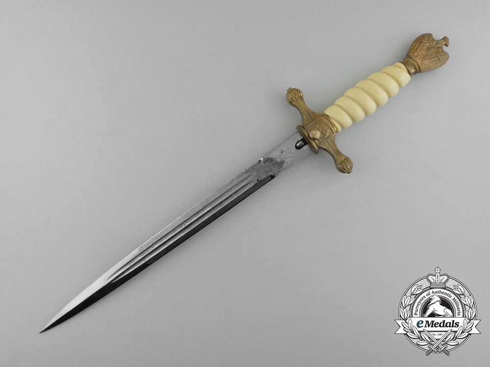 a_naval_officer's_dagger_by_carl_eickhorn,_solingen_aa_5464