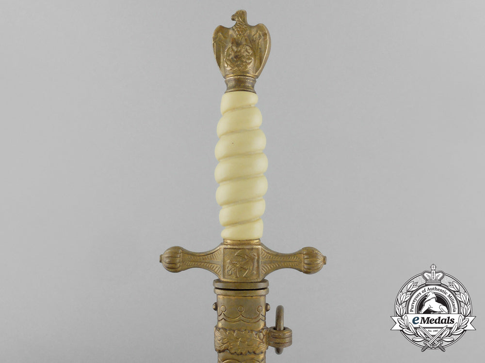 a_naval_officer's_dagger_by_carl_eickhorn,_solingen_aa_5469