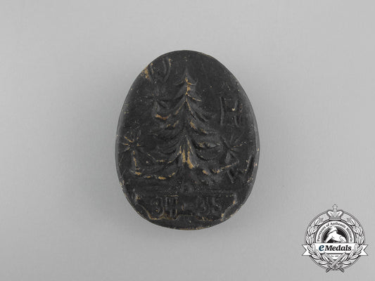 a1934/35_whw(_winter_relief_of_the_german_people)_donation_badge_aa_5545
