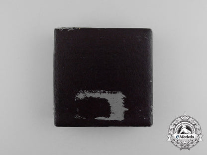 a_case_of_issue_for_a_second_war_german_silver_grade_wound_badge_aa_5901