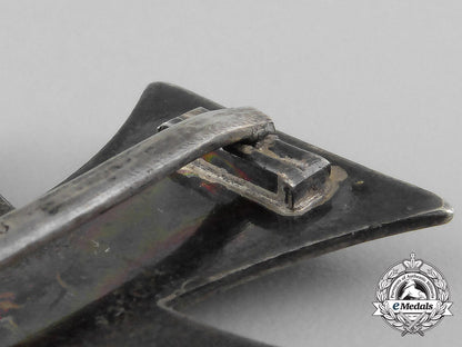 an_iron_cross1914_first_class;800_silver_marked_aa_5917