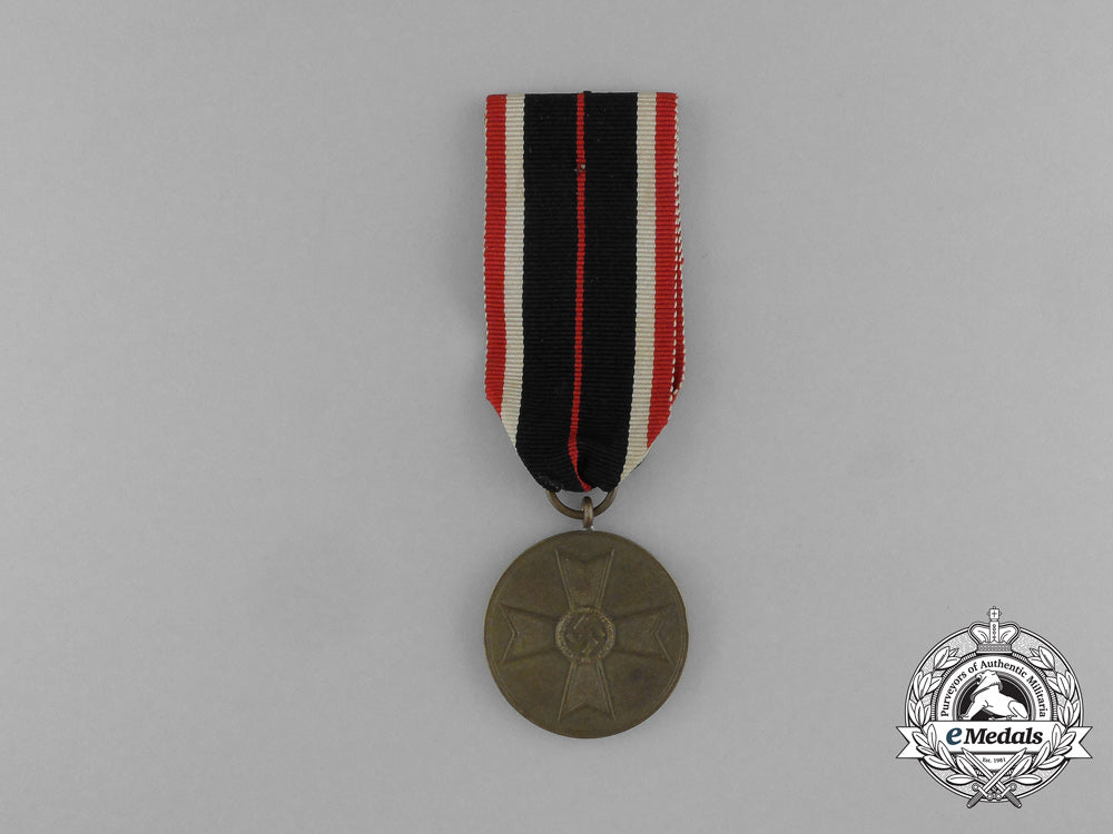 a_complete_grouping_of_three_war_merit_medals_and_second_class_crosses_aa_5948