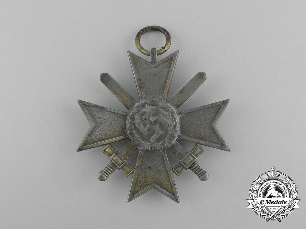 two_war_merit_crosses_with_swords_by_klein&_quenzer_and_otto_schinkle_aa_5969