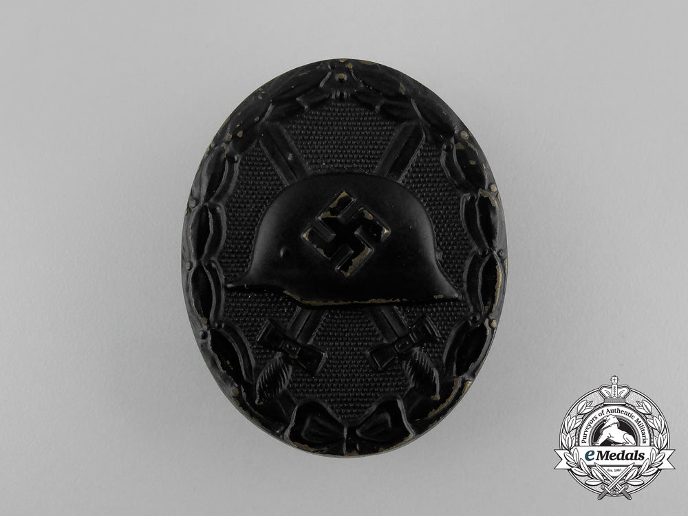 a_second_war_german_black_grade_wound_badge_in_its_original_ldo_box_of_issue_aa_5973