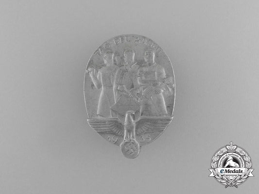 a1935_national_day_of_labour_badge_aa_6020
