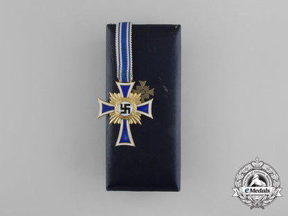 a_cased_third_reich_period1_st_class_cross_of_honour_of_the_german_mother_by_richard_sieper_aa_6360