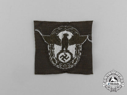 a_mint_and_unissued_eastern_people’s_police_m43_overseas_cap_insignia_aa_6505