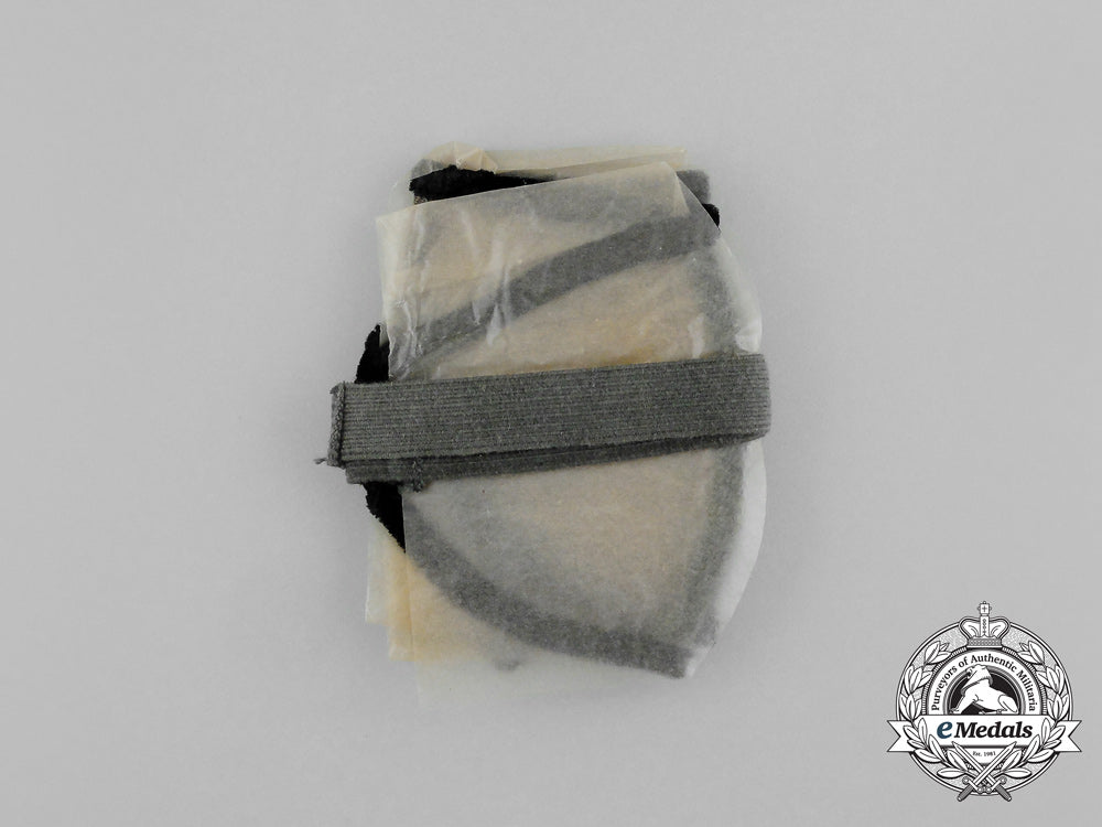 a_mint_and_unissued_cased_pair_of_rlb_flak_crew_member’s_splinter_protection_glasses_aa_6553