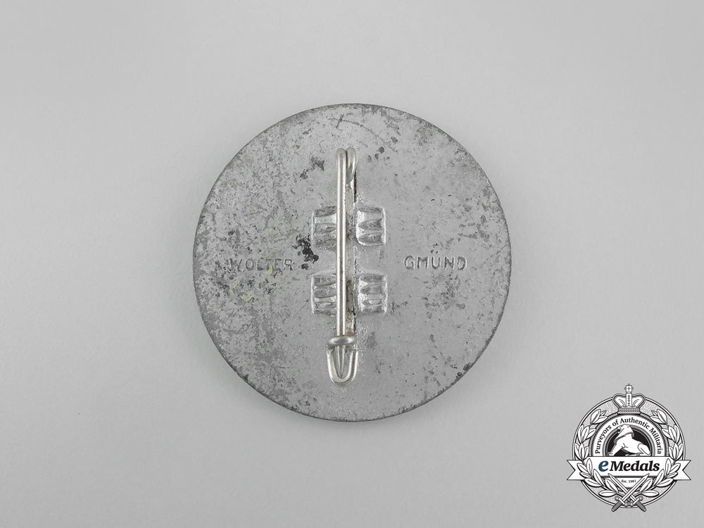a1939_ostmark-_altreich-_sudetenland_national_day_of_labour_badge_aa_6600