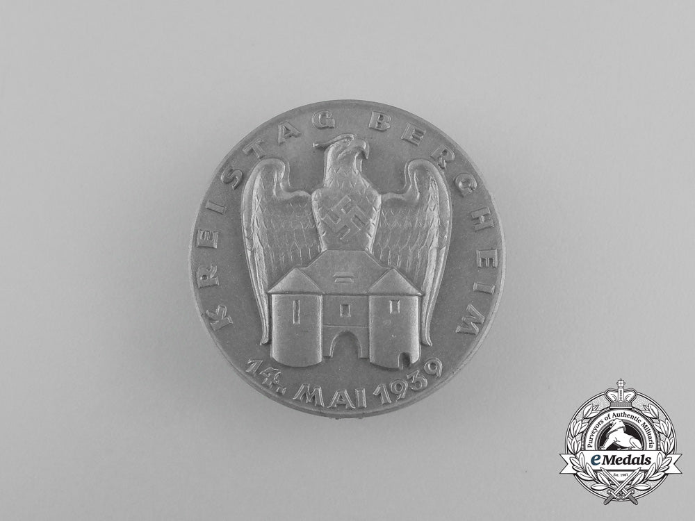 germany,_nsdap._a_bergheim_district_council_day_badge,_by_richard_sieper&_söhne_aa_6635