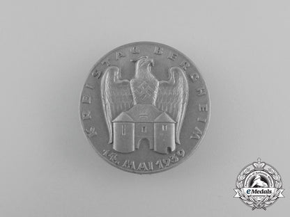germany,_nsdap._a_bergheim_district_council_day_badge,_by_richard_sieper&_söhne_aa_6635