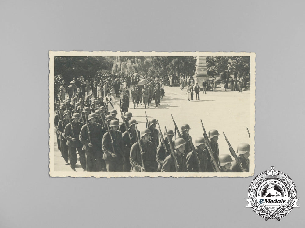 a_set_of_second_war_croatian_photos_of_the_funeral_of_ustaša_officer_vilim_ainzić_aa_6699_1