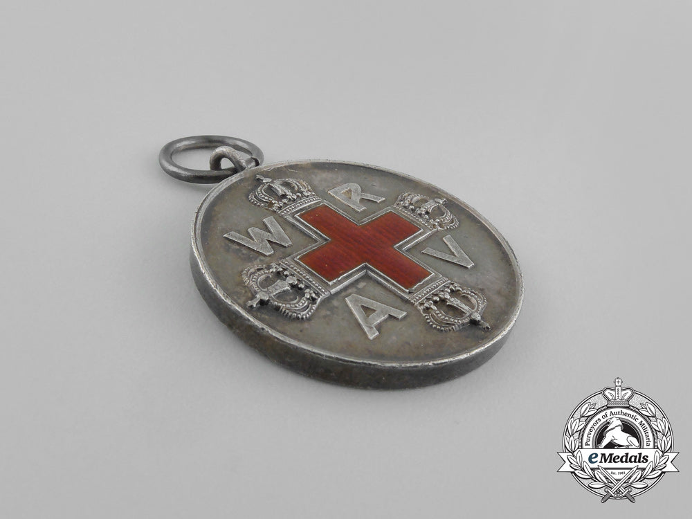 prussia,_state._a_red_cross_medal,2_nd_class_in_silver_with_case_aa_6763