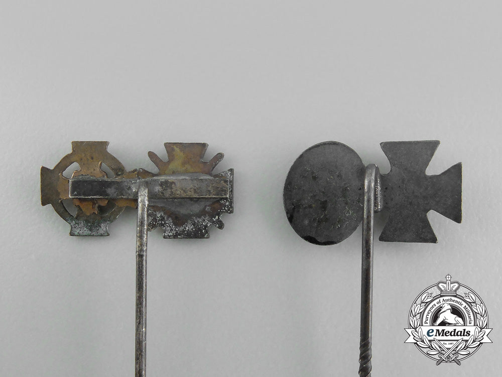 two_first_and_second_war_german_award_stick_pins_aa_6797