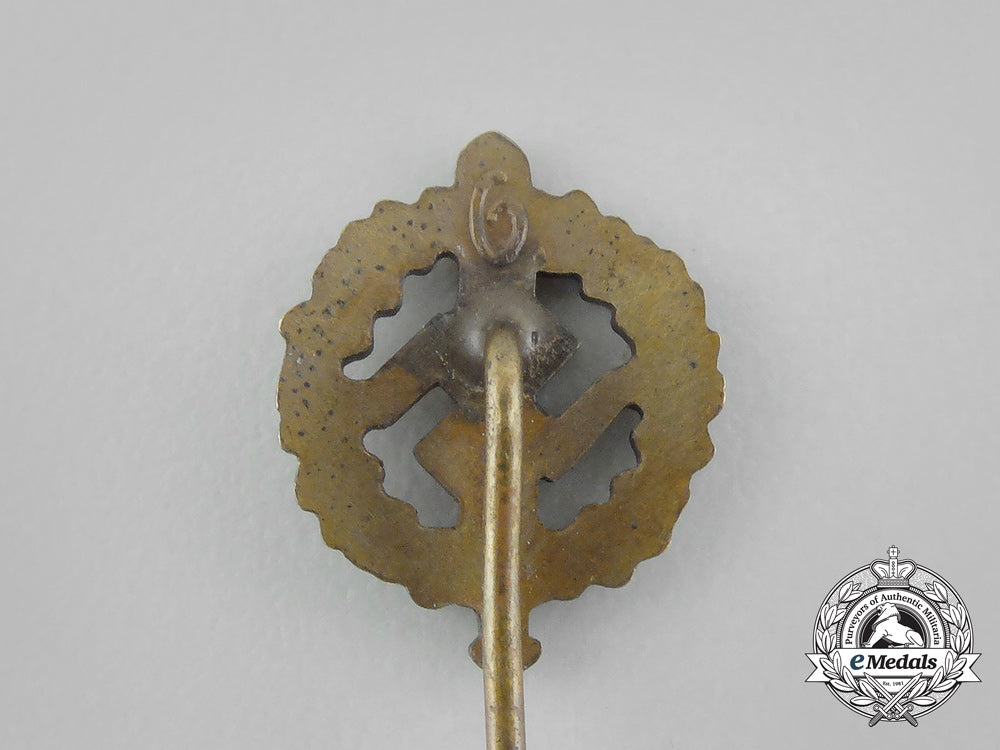 a_miniature_bronze_grade_sa_sports_badge_stick_pin_aa_7164