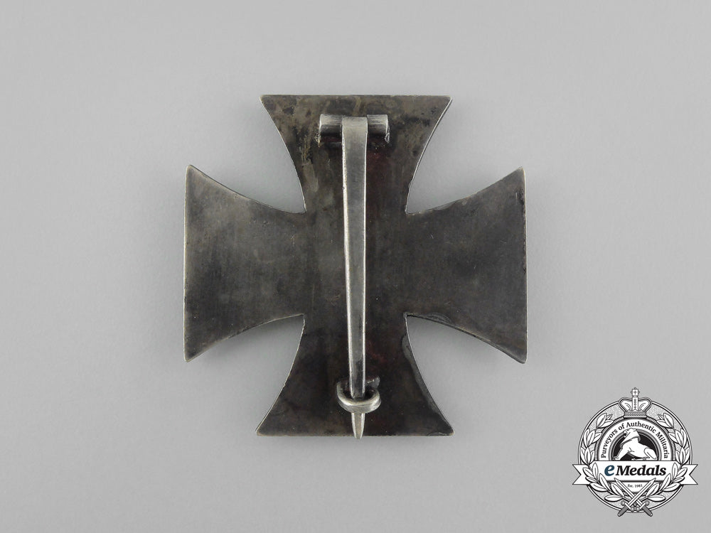 an_iron_cross1939_first_class_by_fritz_zimmermann_in_its_original_case_aa_7253