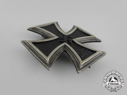 an_iron_cross1939_first_class_by_fritz_zimmermann_in_its_original_case_aa_7255