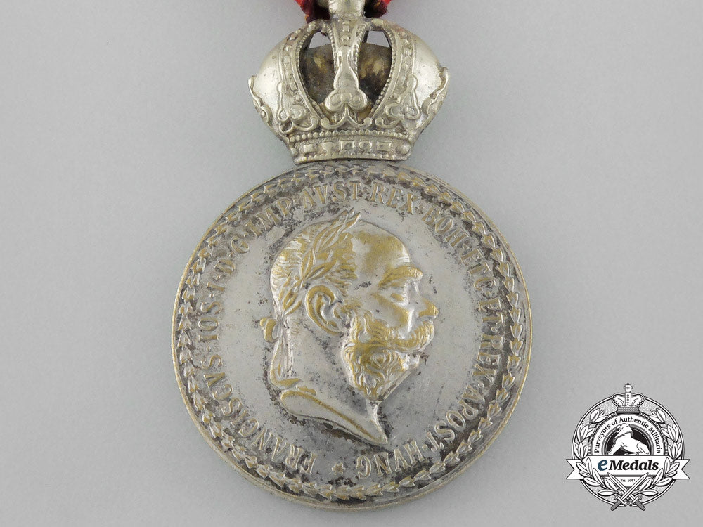 an_austrian_military_merit_medal"_signvm_lavdis",_silver_grade_aa_8171