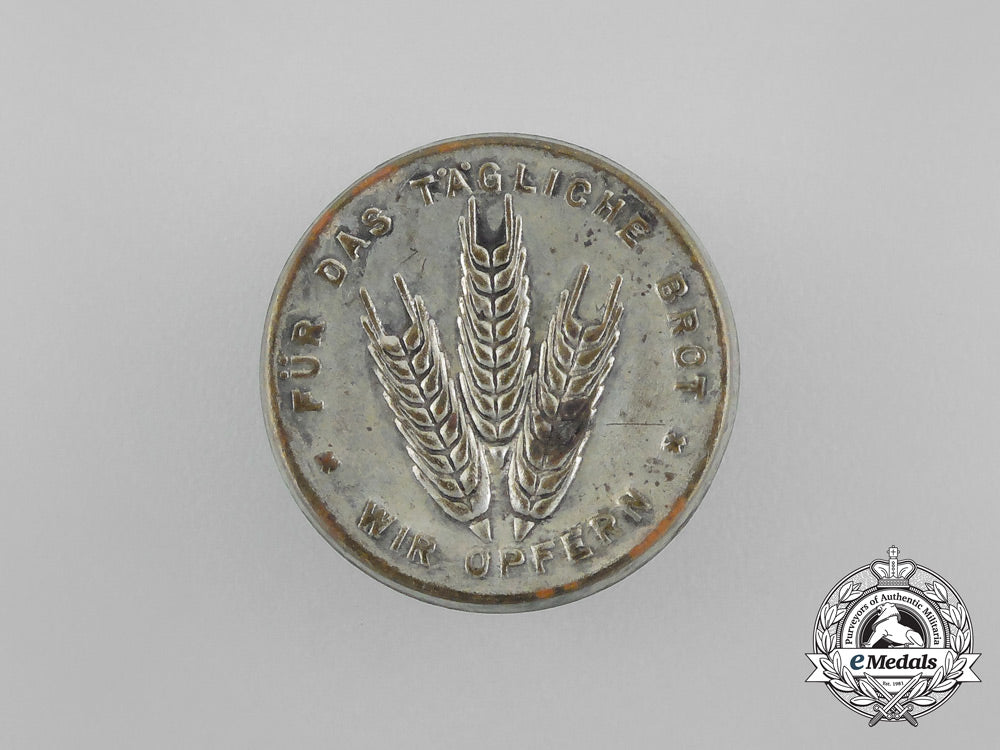a_third_reich_period“_we_donate_for_daily_bread”_donation_badge_aa_8847