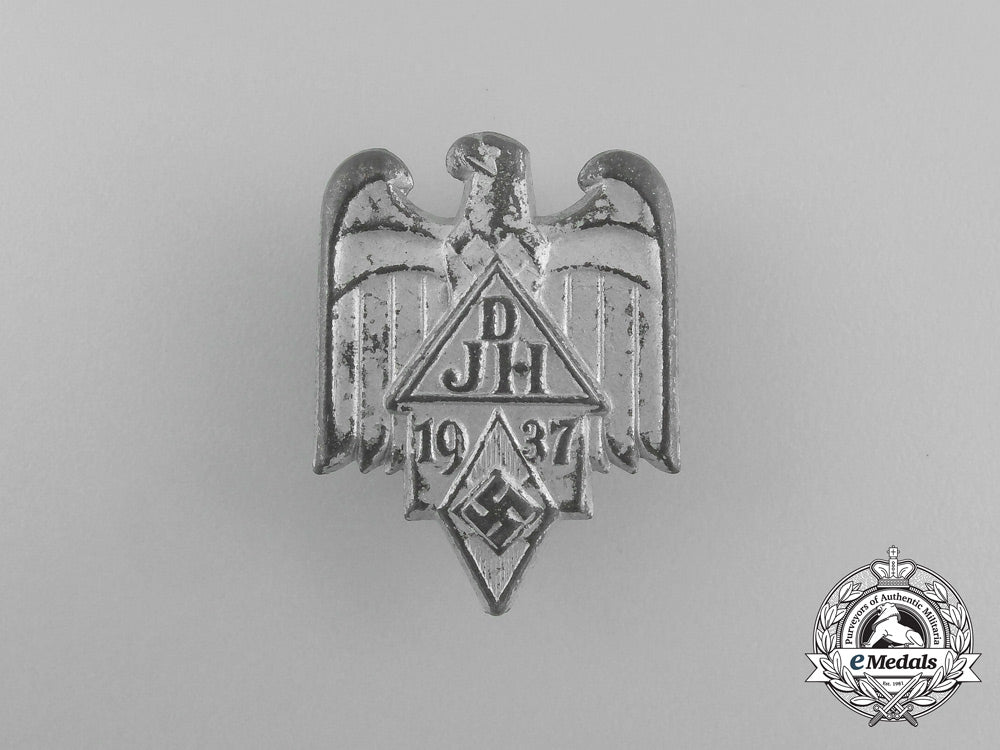 a1937_dj/_hj_german_youth_hostel_association_badge_aa_8878