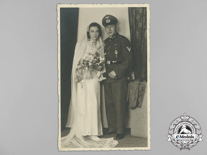 a_wartime_wedding_photo_of_a_decorated_panzer_obergefreiter_aa_9077
