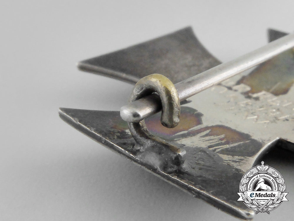 an_iron_cross1914_first_class;_engraved_aa_9238