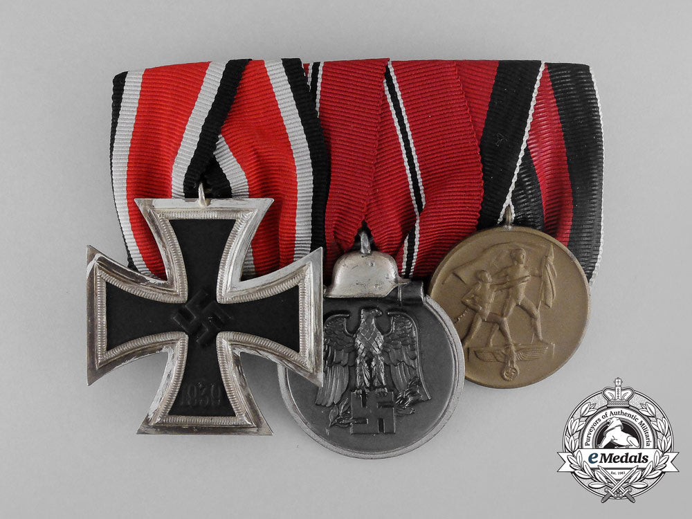 a_parade_mounted_german_medal_bar_of_three_medals,_awards,_and_decorations_aa_9623
