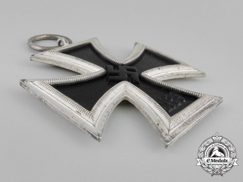 a_mint_iron_cross1939_second_class_by_hermann_aurich_of_dresden_aa_9656