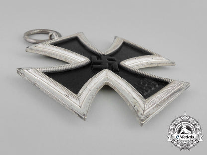 a_mint_iron_cross1939_second_class_by_hermann_aurich_of_dresden_aa_9656