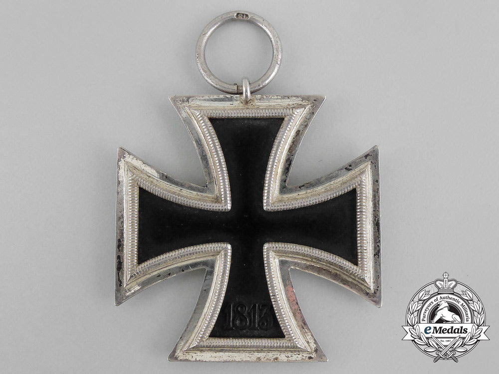 a_mint_iron_cross1939_second_class_by_gustav_brehmer_of_markneukirchen_aa_9662