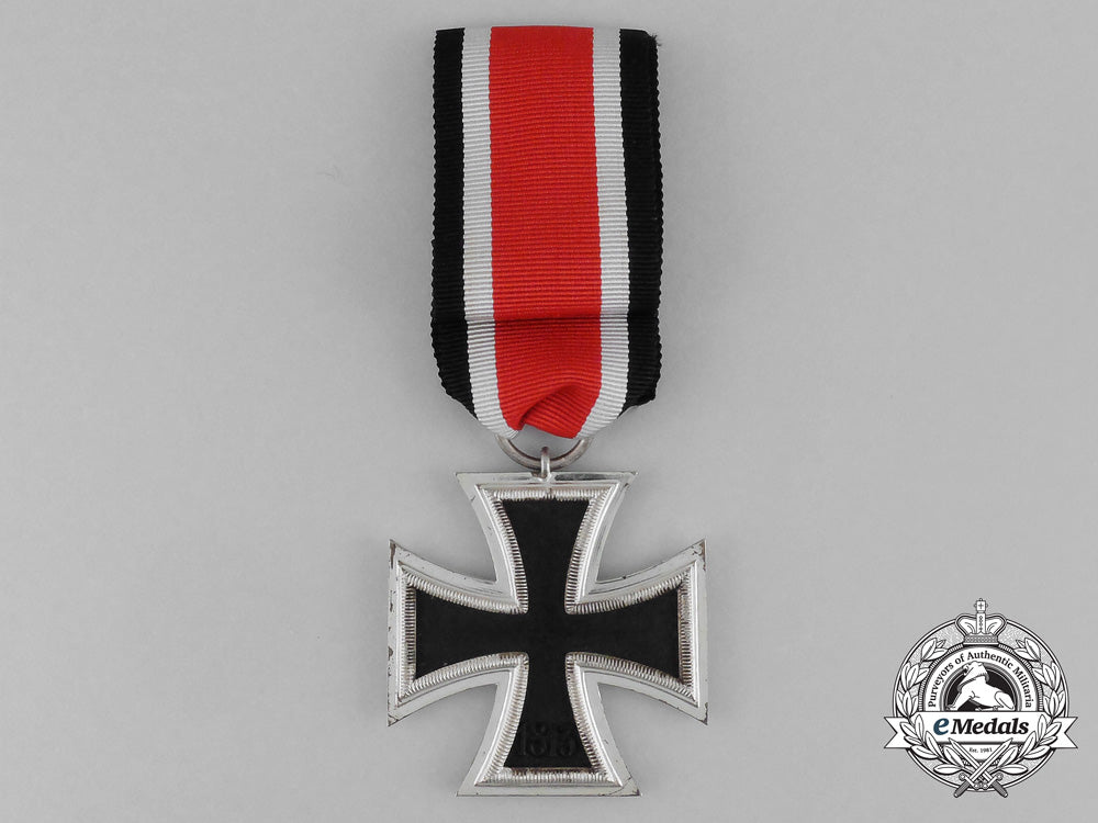 a_mint_iron_cross19392_nd_class_in_its_packet_of_issue_by_louis_gottlieb&_söhne_aa_9694