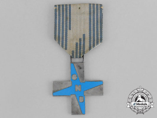 italia,_fascist_state._a_youth"_opera_nazionale_balilla"(_onb)_cross_of_merit_for_girls_aa_9749