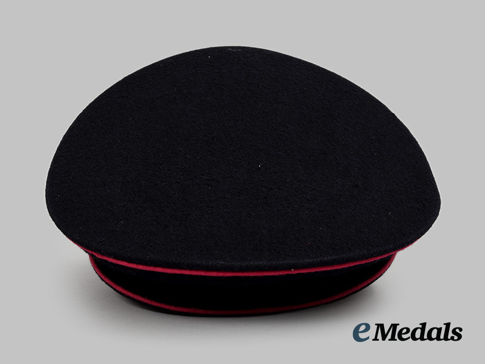 germany,_luftwaffe._an_airfield_fire_service_em/_nco’s_converted_visor_cap_ai1_0388_1
