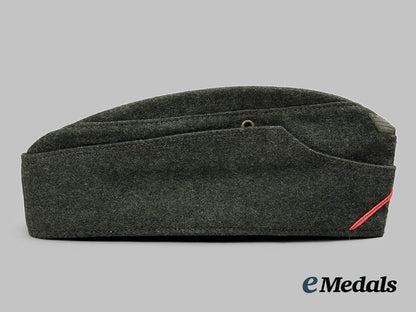 germany,_heer._an_armoured_em/_nco’s_m38_overseas_cap,_by_lago_ai1_0430