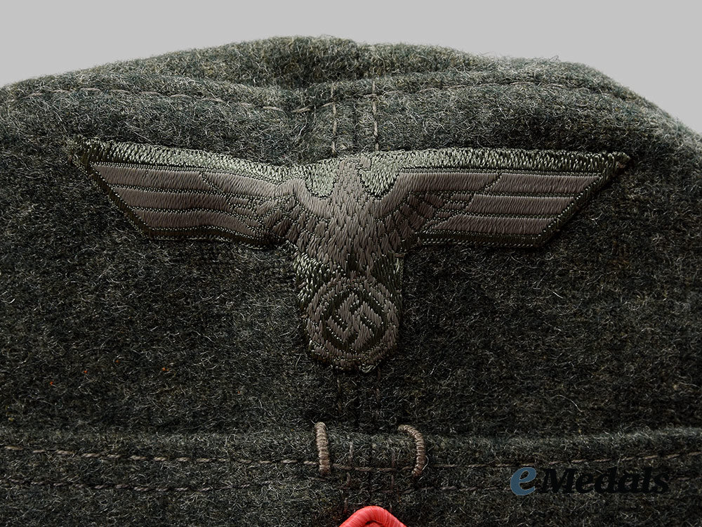 germany,_heer._an_armoured_em/_nco’s_m38_overseas_cap,_by_lago_ai1_0431