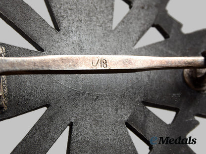 germany,_third_reich._a_mixed_lot_of_badges_and_insignia_ai1_0560