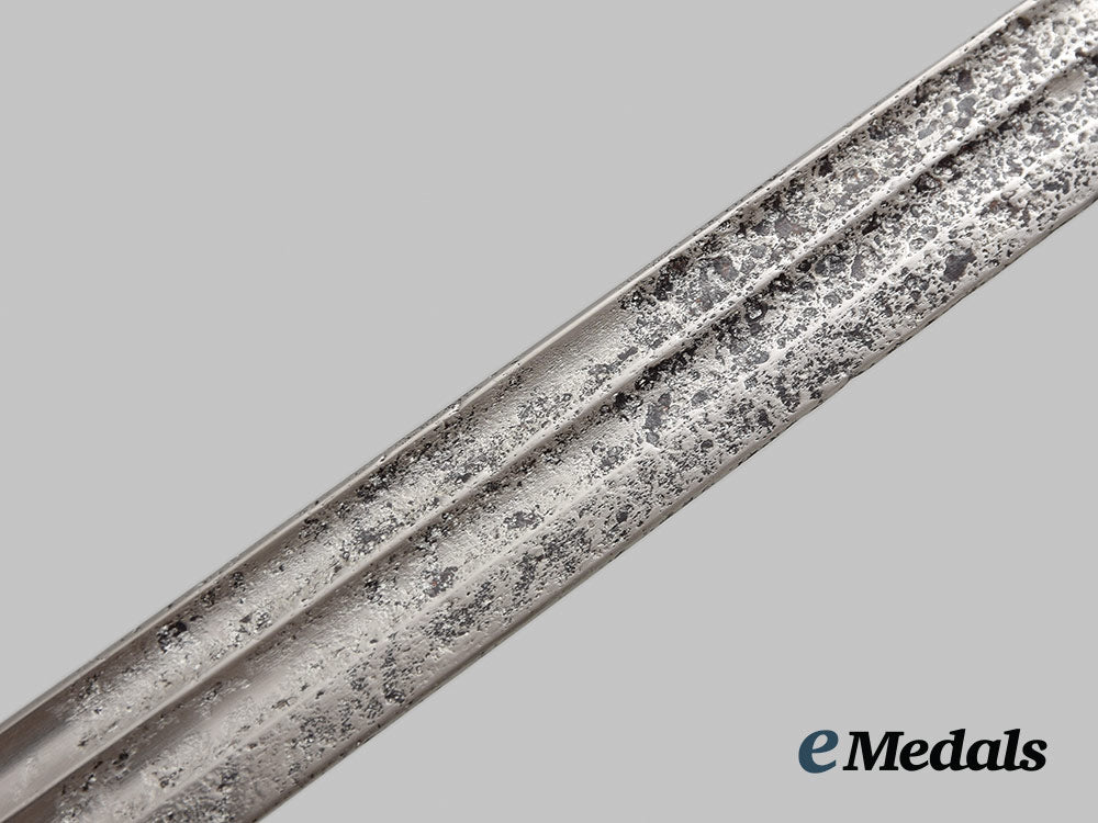 württemberg,_kingdom._an_infantry_officer’s_sword,_by_carl_eickhorn_ai1_0577_1