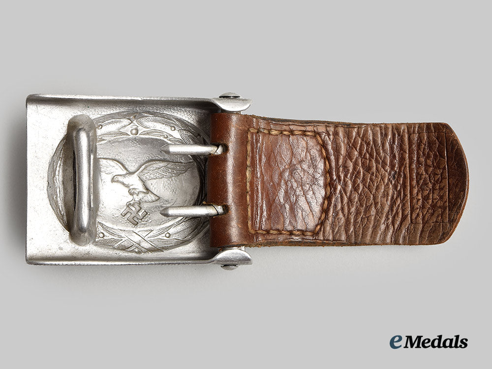 germany,_wehrmacht._a_pair_of_em/_nco_belt_buckles_ai1_0751