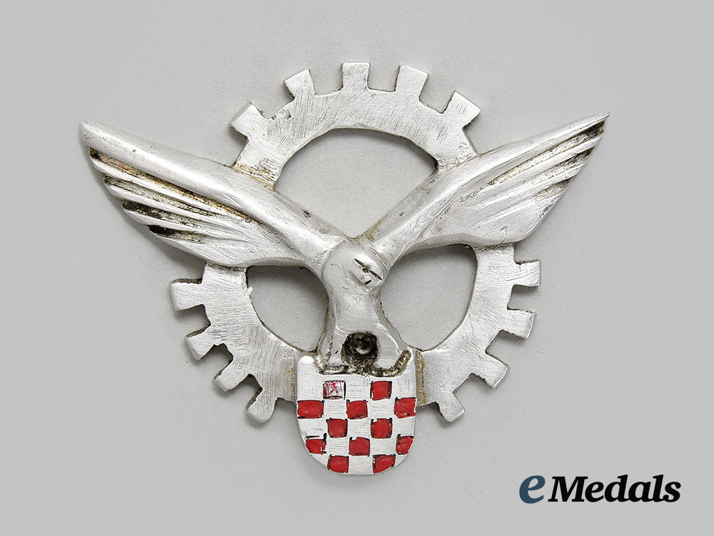 croatia,_independent_state._a_field-_made_air_force_mechanic's_badge_with_two_photographs,_c.1943,_extremely_rare_original_ai1_0868