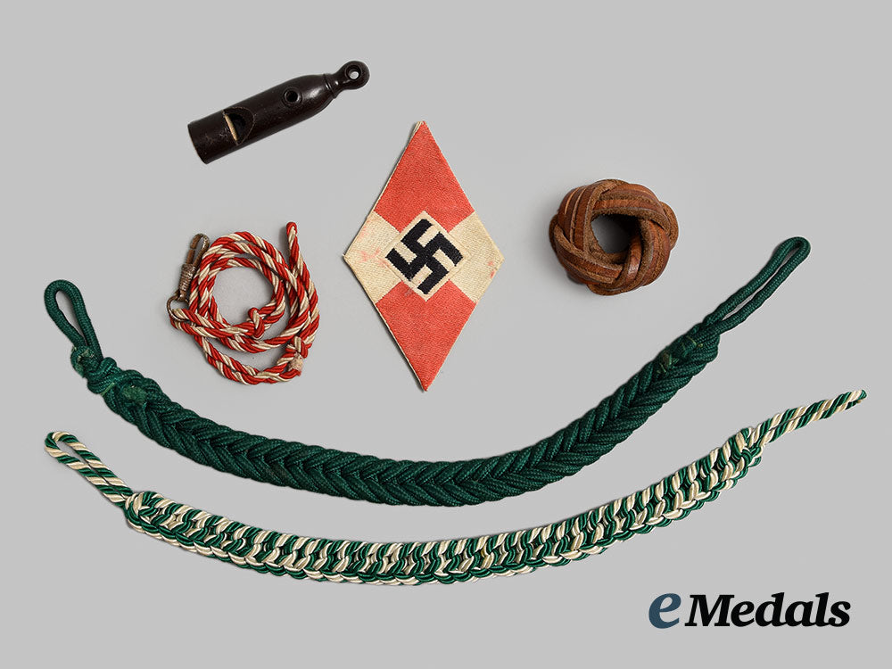 germany,_hj._a_mixed_lot_of_insignia_ai1_1115