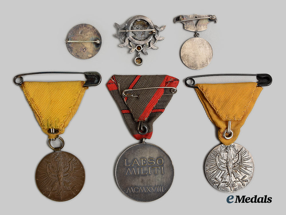 austria,_empire,_republic._three_medals_and_three_badges_ai1_1407_1