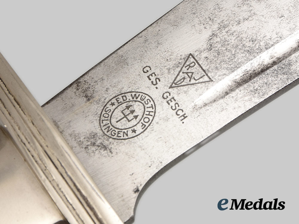 germany,_rad._a_subordinate’s_hewer,_with_hanger,_by_eduard_wüsthof_ai1_1633