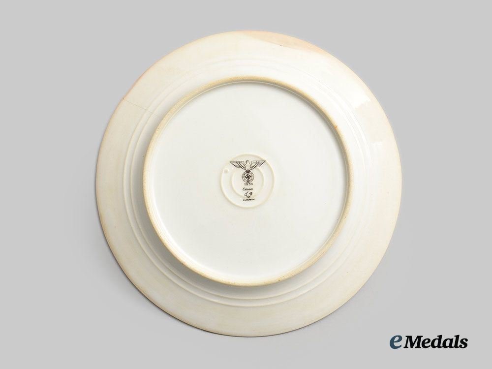 germany,_wehrmacht._a_pair_of_mess_hall_porcelain_plates,_by_epiag_ai1_2060